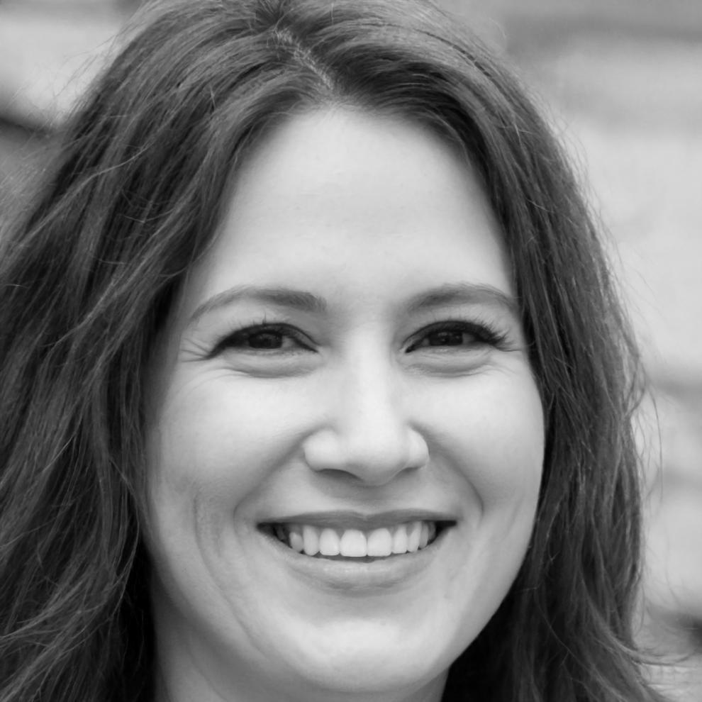 Zara Thornfield economic researcher